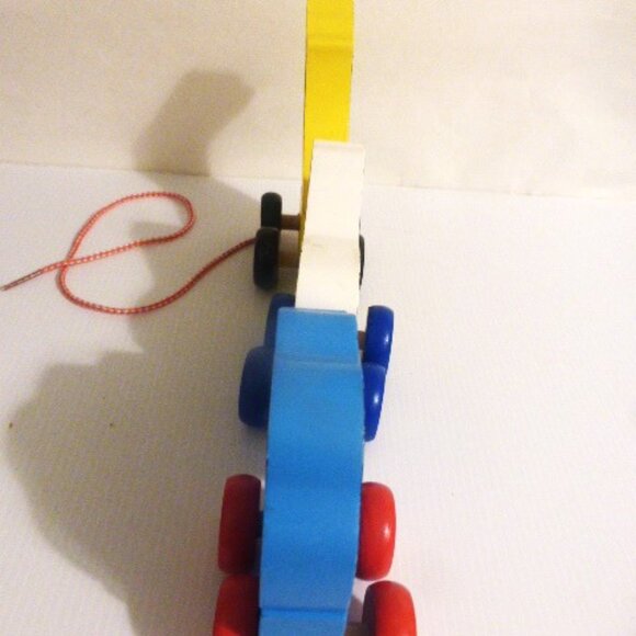 Expired Melissa and Doug ANIMAL TRAIN BUILDING BLOCK #10289 GH1318 Wood Blocks - Picture 2 of 12